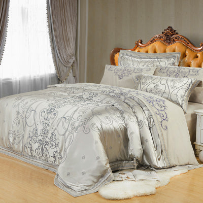 Vierteiliges Bettwäsche-Set aus Vollbaumwolle